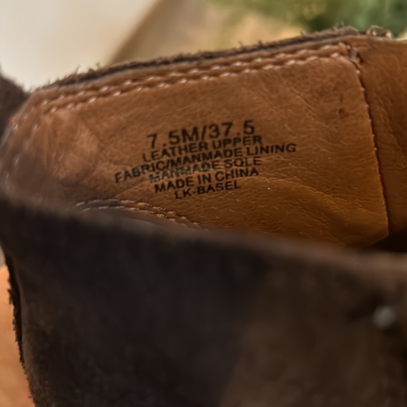 LUCKY BRAND DARK BROWN GENUINE SUEDE LK-BASEL ANKLE BOOTIES SIZE 7.5 - Picture 10 of 10